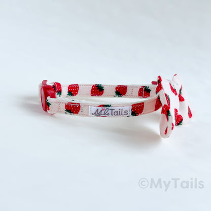 Berry Much Natural Whisker Bow Cat Collar Breakaway Buckle