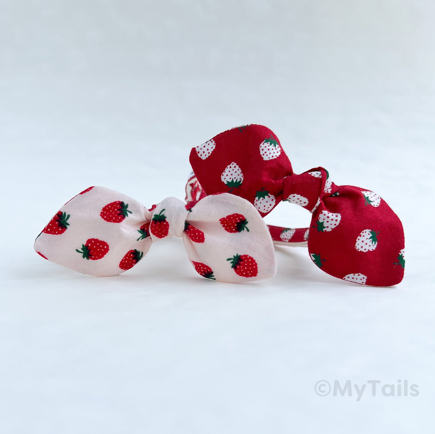 Berry Much Natural Whisker Bow Cat Collar Breakaway Buckle